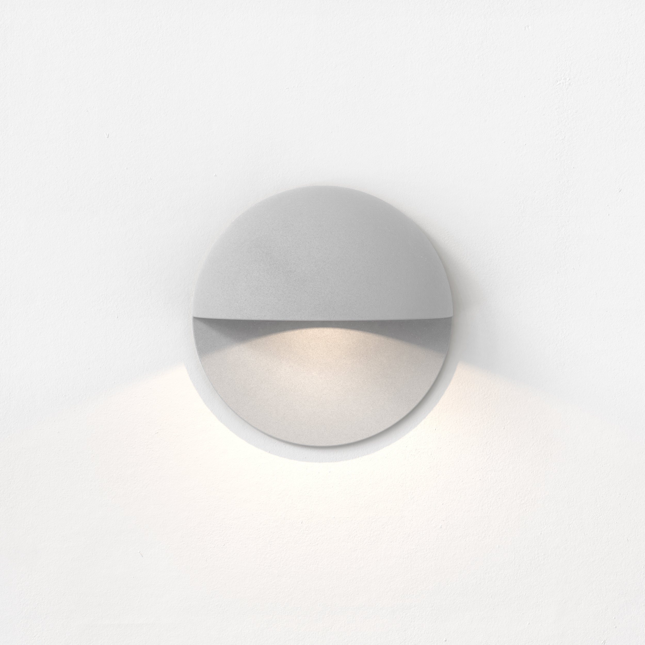Уличный настенный светильник Astro Lighting Tivola LED 2700K античная