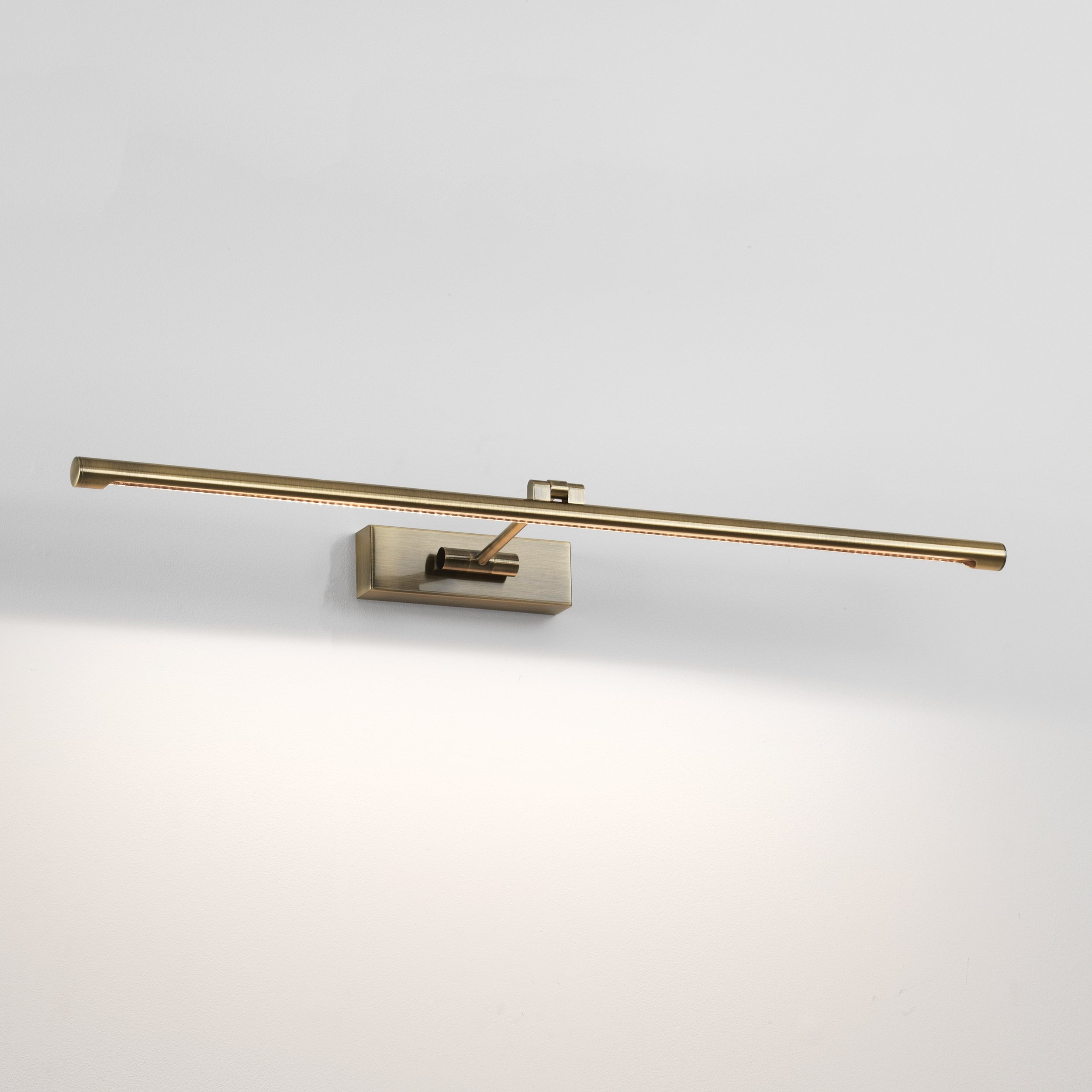 Настенный светильник Astro Lighting Goya 760 LED брашированный никель