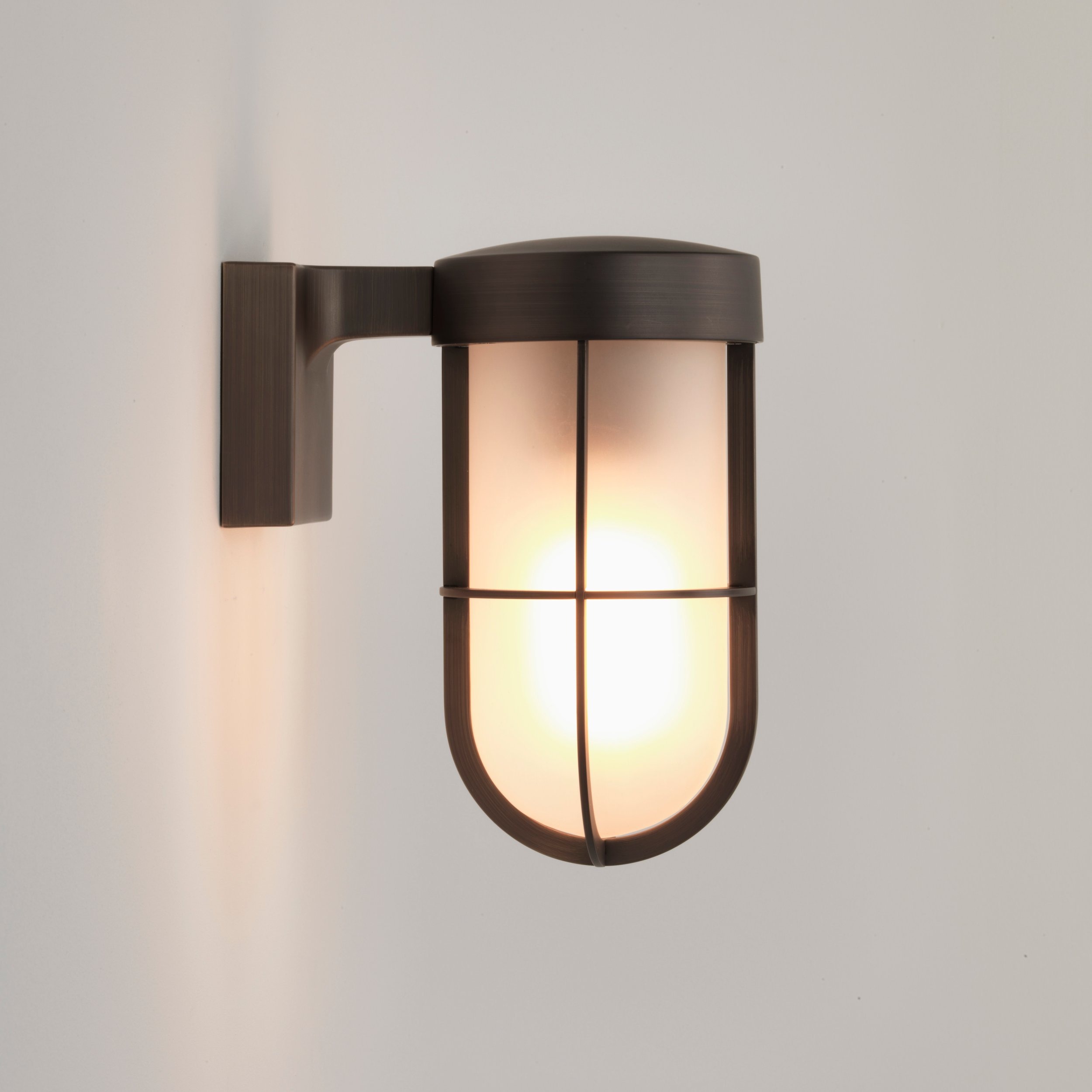 Уличный настенный светильник Astro Lighting Cabin Frosted античная фото 6