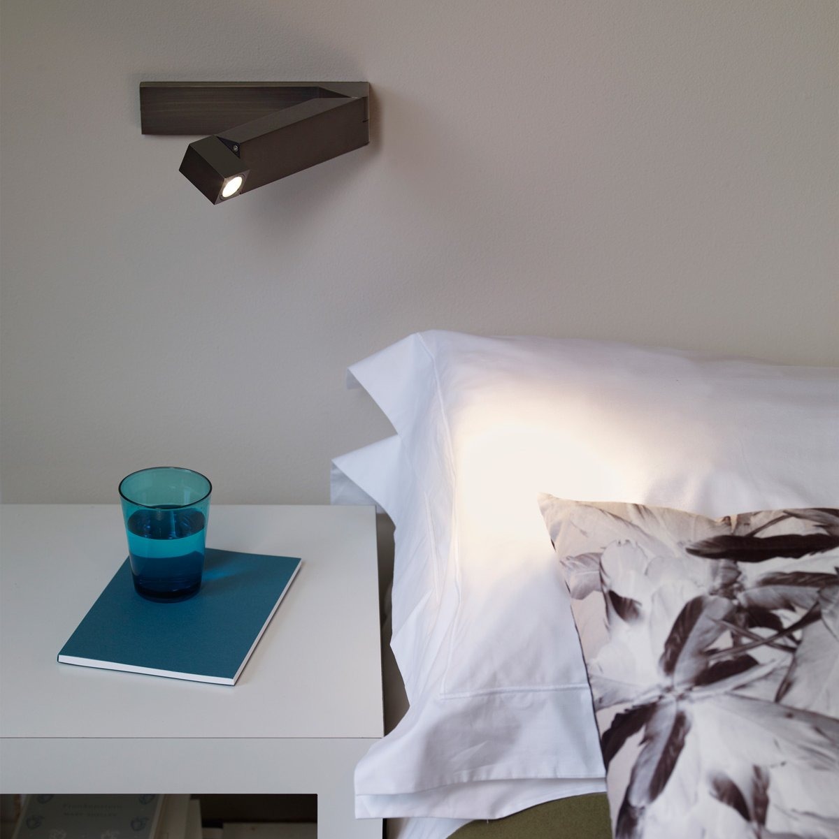Настенный светильник Astro Lighting Tosca LED фото 3