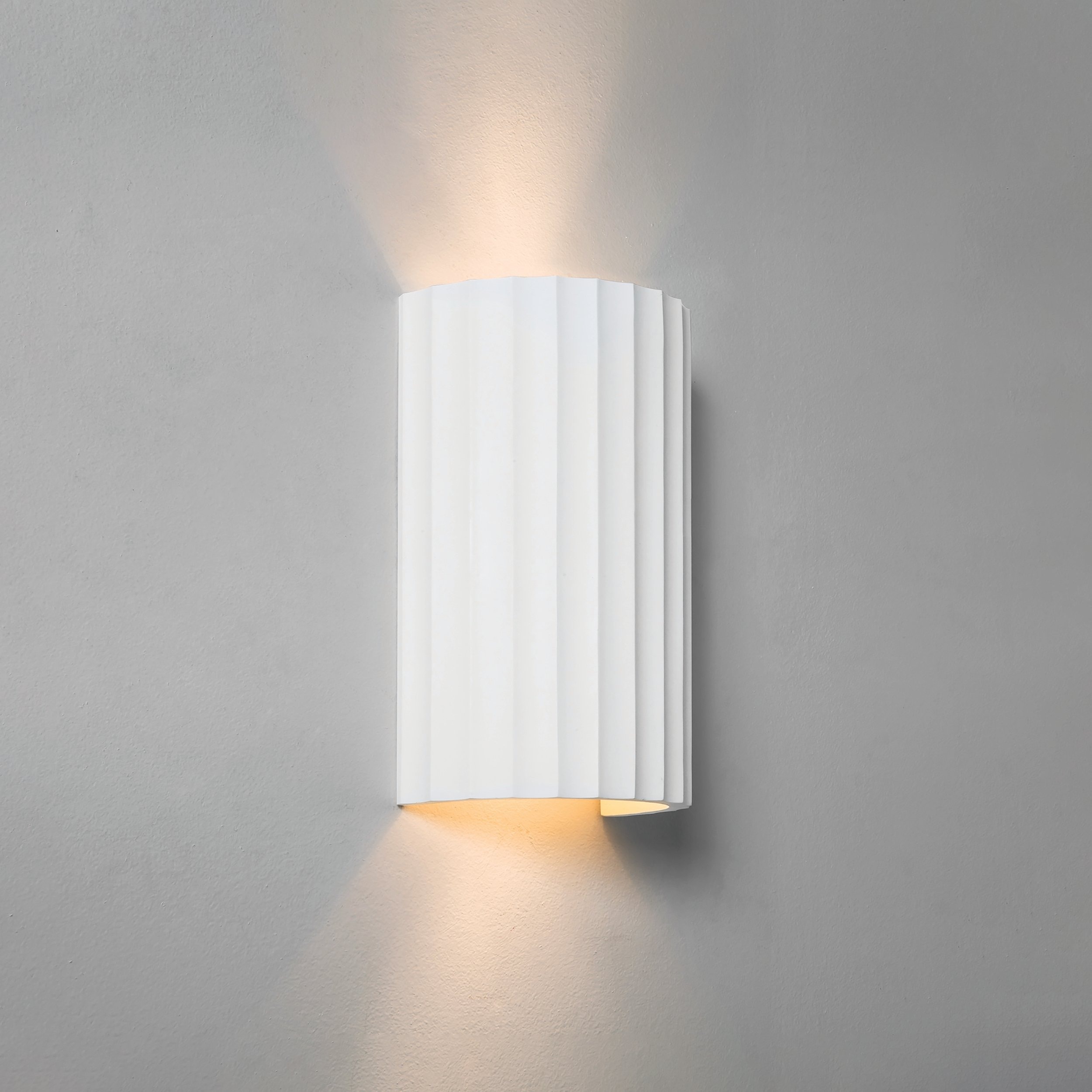 Настенный светильник Astro Lighting Kymi 220