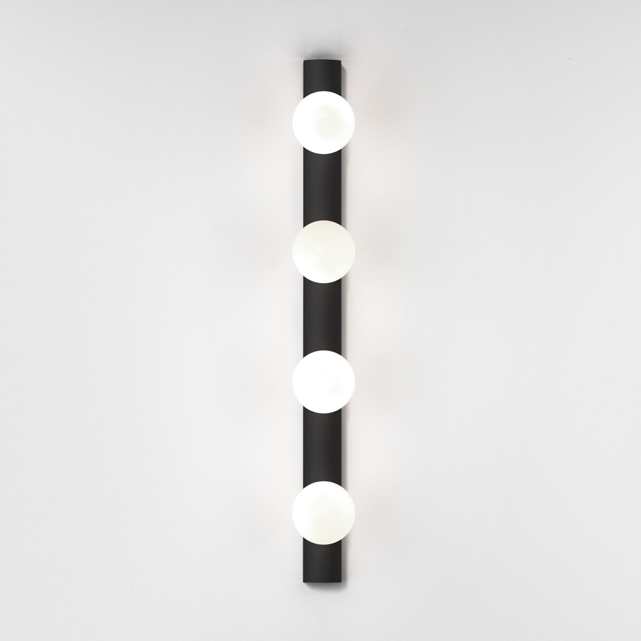 Настенный светильник Astro Lighting Cabaret 4 II