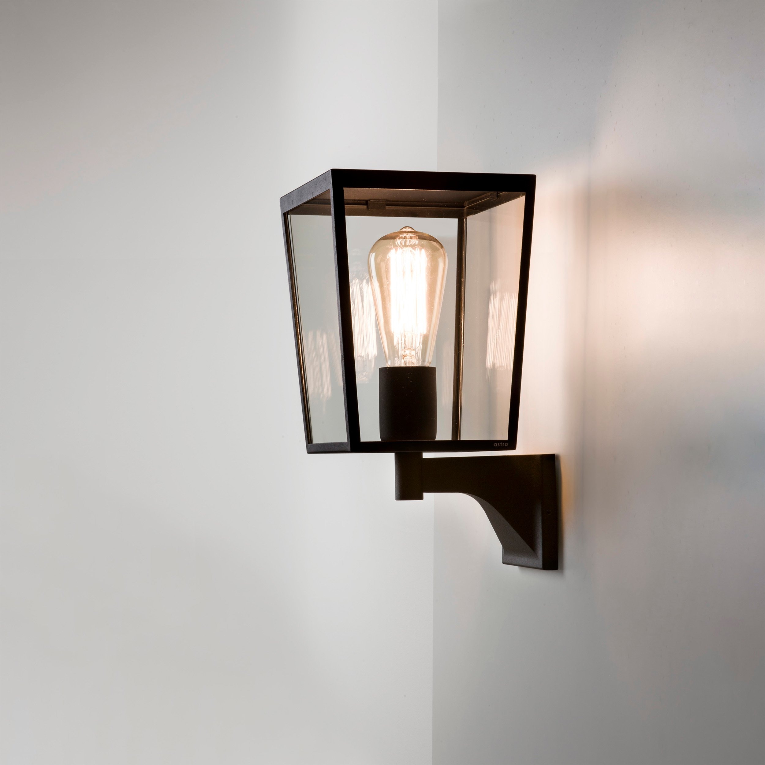 Уличный светильник Astro Lighting Farringdon