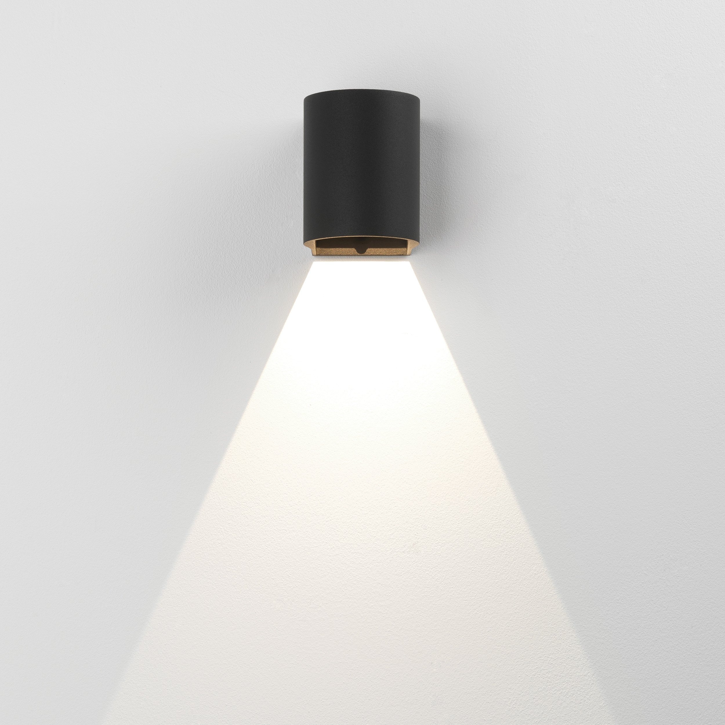 Уличный настенный светильник Astro Lighting Dunbar 100 LED фото 3