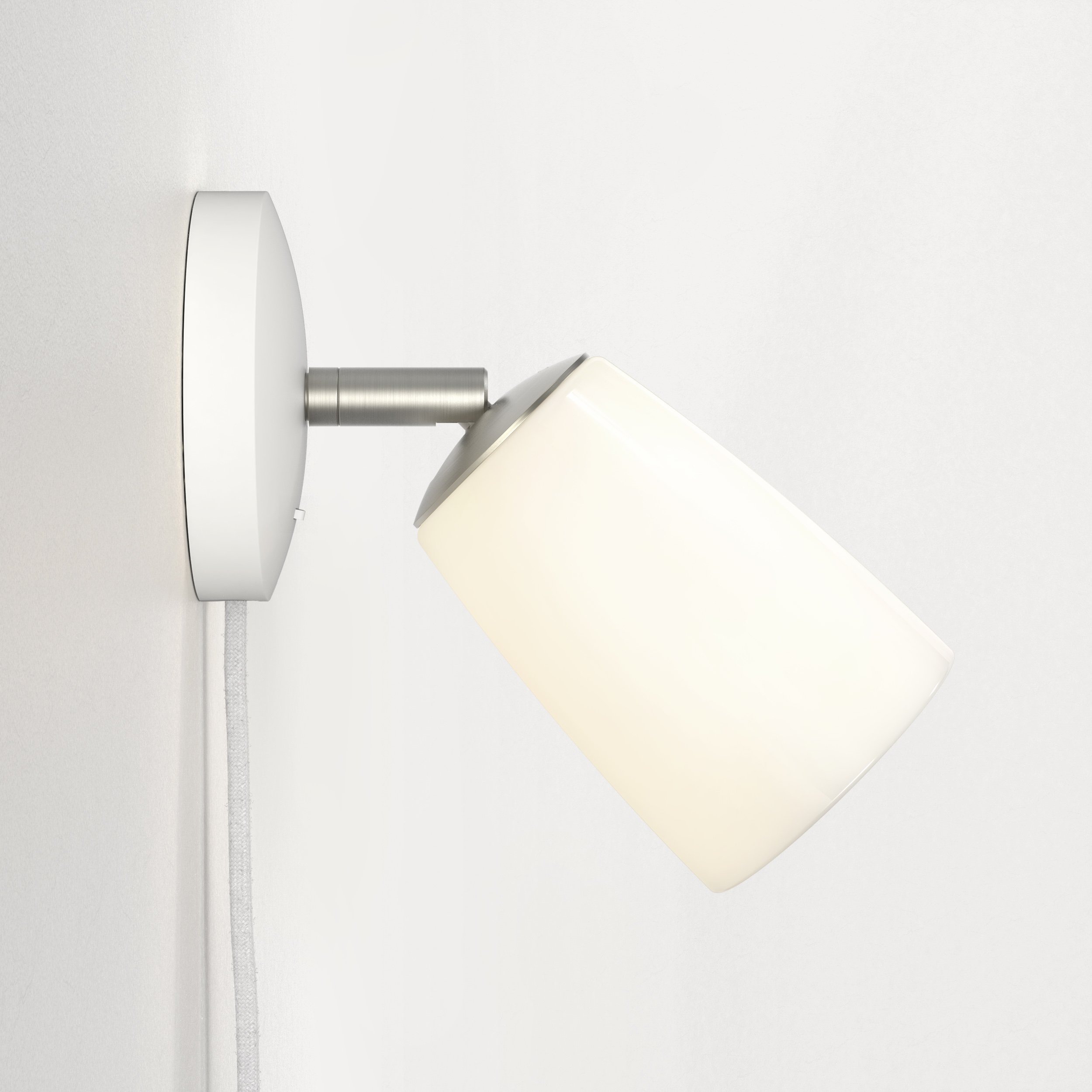 Настенный светильник Astro Lighting Carlton Plug-In фото 3